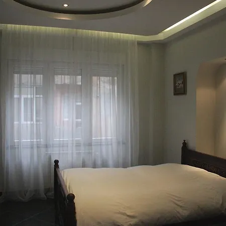 Prime Apartment *