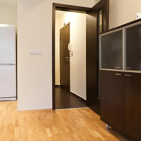 Prime Apartment *