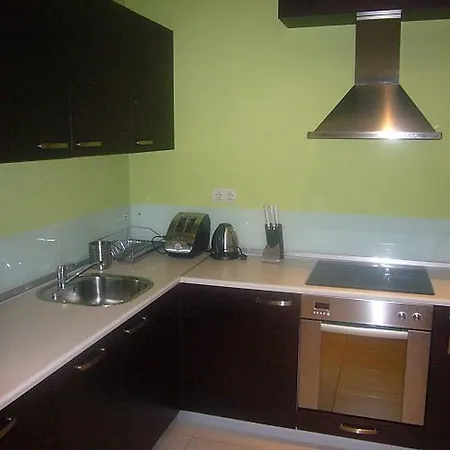 Prime Apartment *
